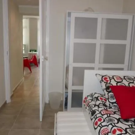 Apartament Carnot 40 *
